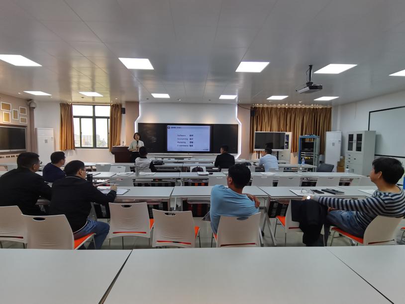 3月8日物流管理专业群、金融管理专业群工作推进会(4) 3月8日物流管理专业群、金融管理专业群工作推进会(4)